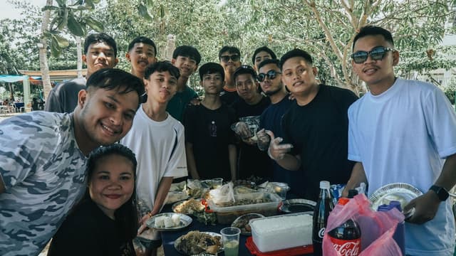 Volunteers together at an outreach feeding program